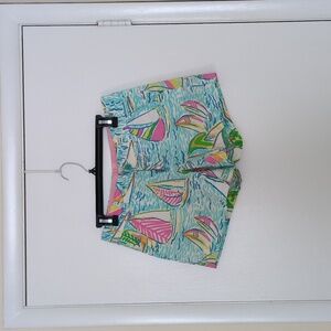 Lilly Pulitzer Shorts - sailboat pattern